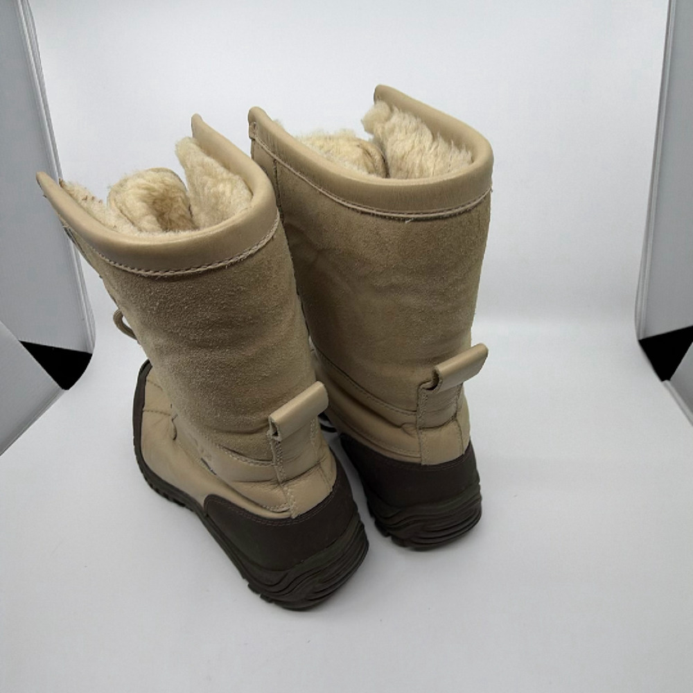 UGG Adirondack II Beige Leather Shearling Boot Size 9 - Picture 4 of 8